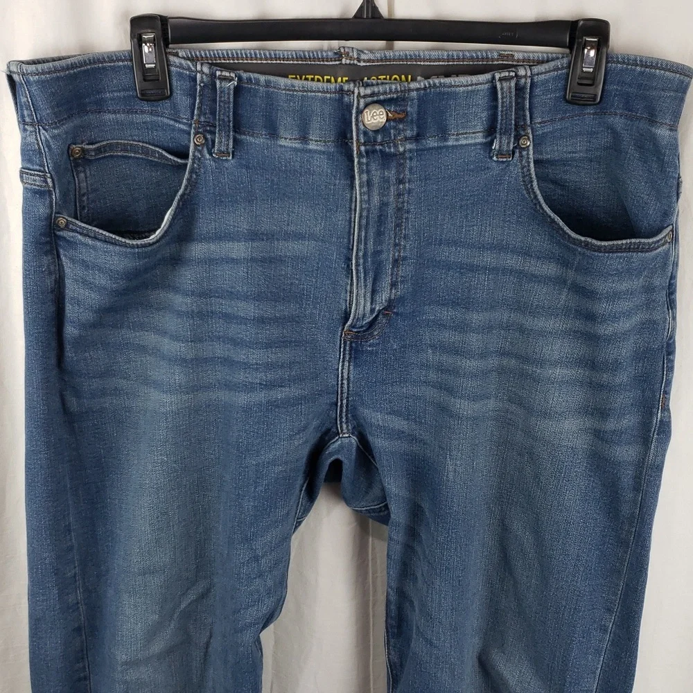 Lee Men's 40X30 Slim Fit Straight Leg Blue Jeans